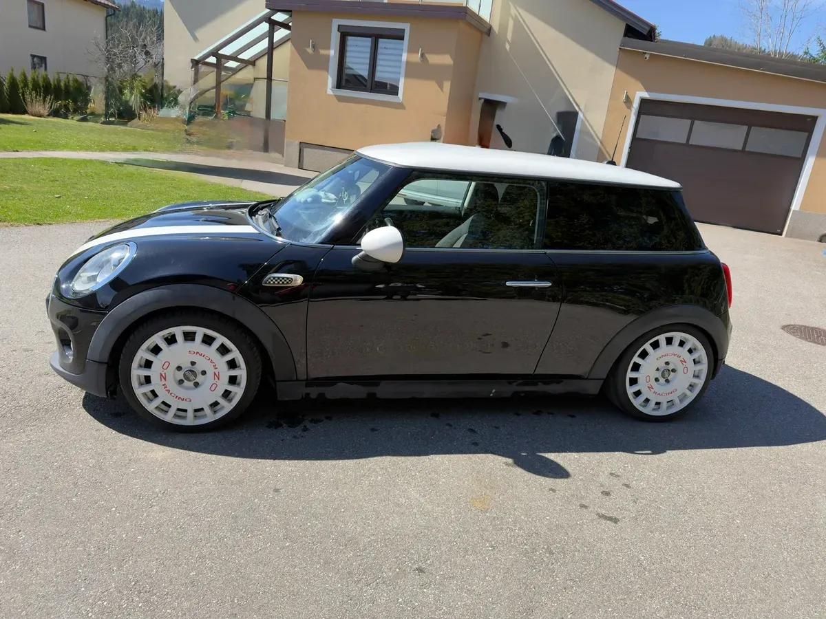 Mini Cooper 2016 photo 2