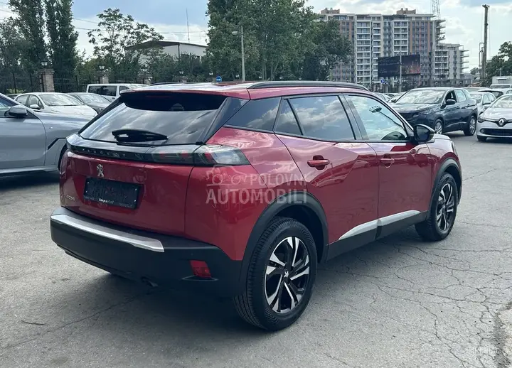 Peugeot 2008 2023 photo 5