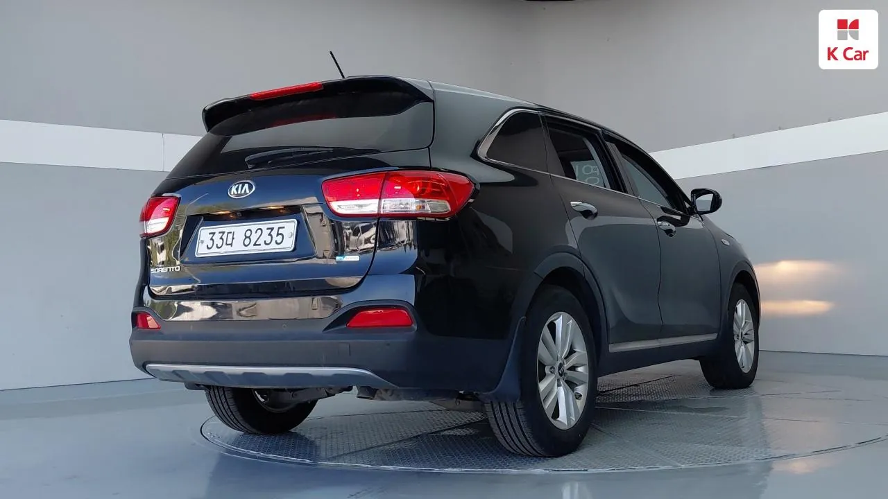 Kia Sorento 2015 photo 2