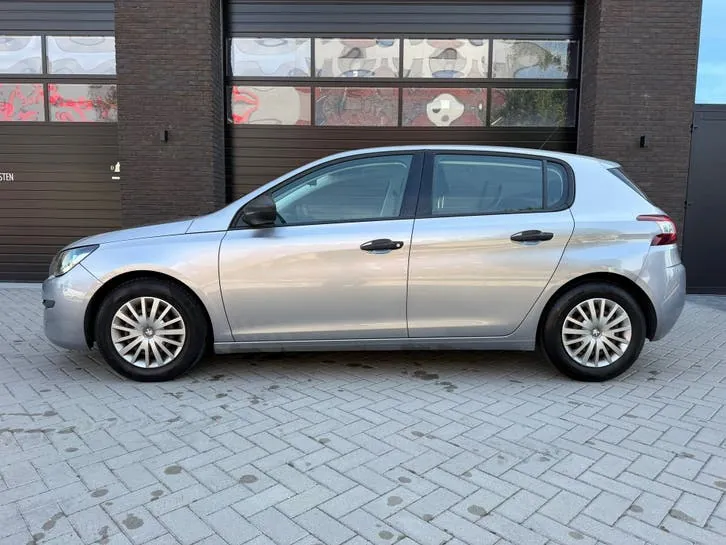 Peugeot 308 2014 photo 2