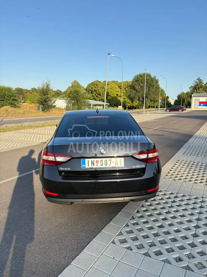 Skoda Superb 2017 photo 3