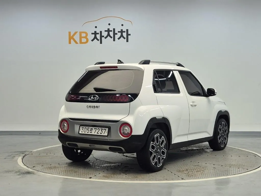 Hyundai Casper 2023 photo 3