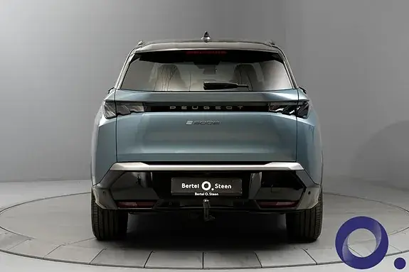 Peugeot E-5008 2025 photo 3