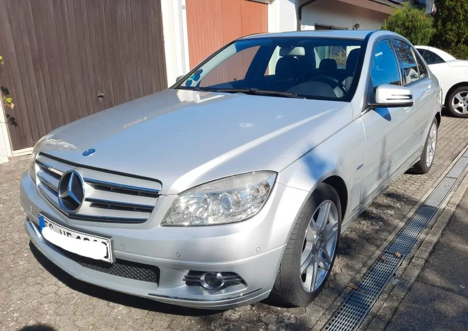 Mercedes-Benz C 180 Cgi
