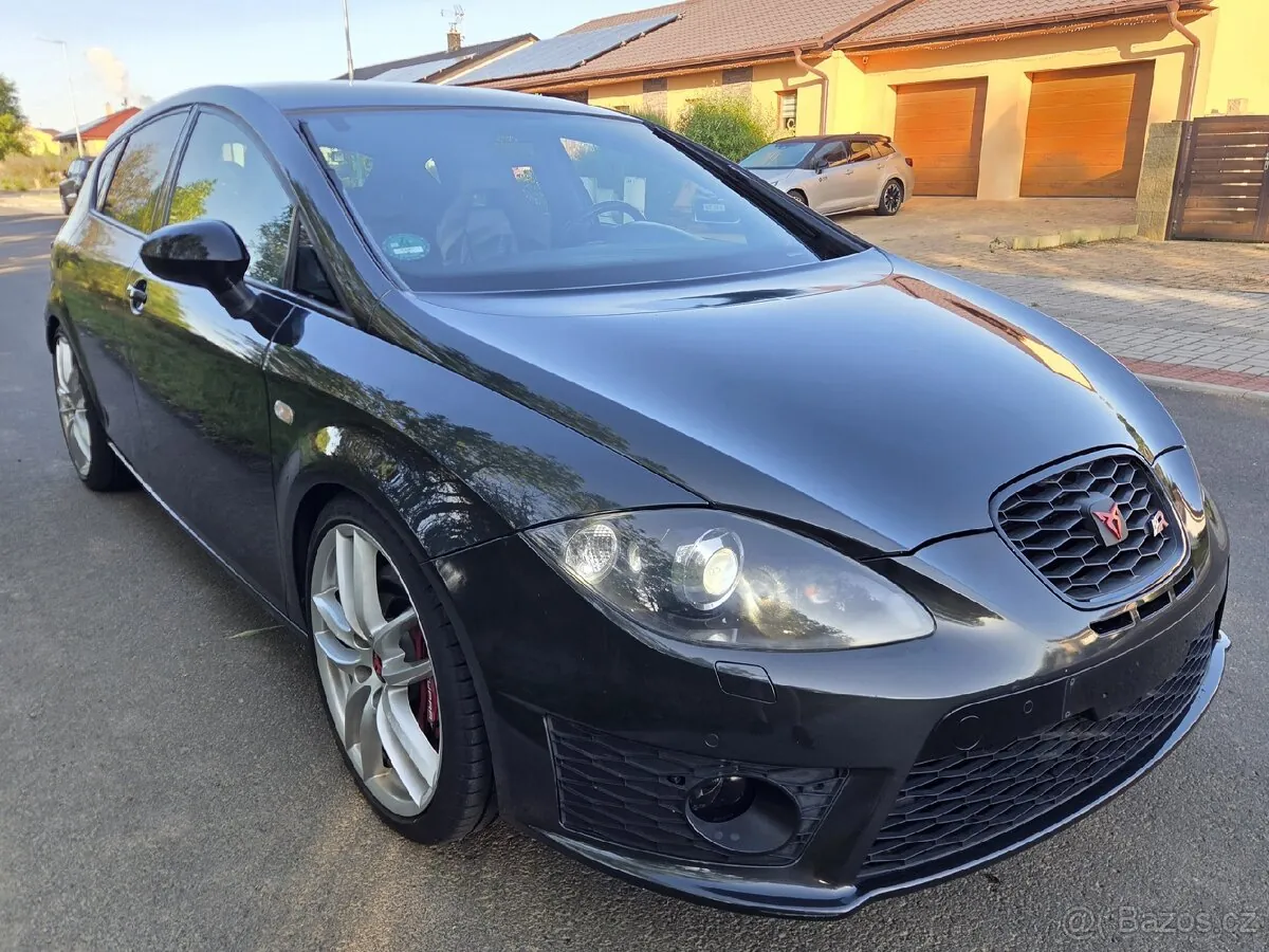 Seat Leon 2010 photo 4