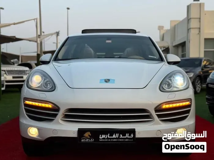Porsche Cayenne 2014 photo 2