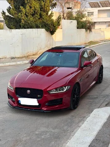 Jaguar Xe