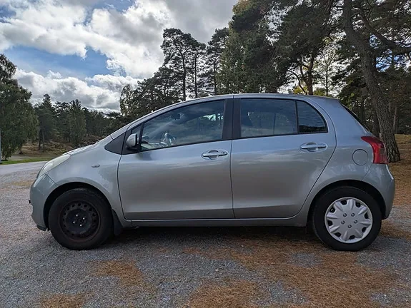 Toyota Yaris 2007 photo 4