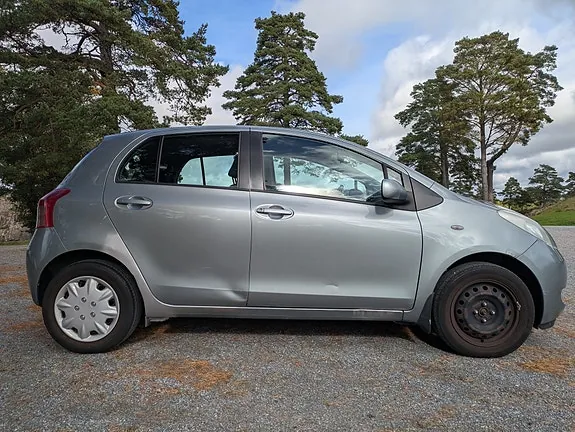 Toyota Yaris 2007 photo 3