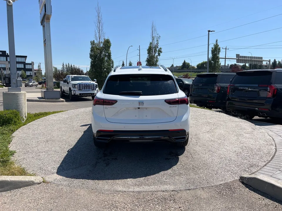 Buick Envision 2026 photo 5