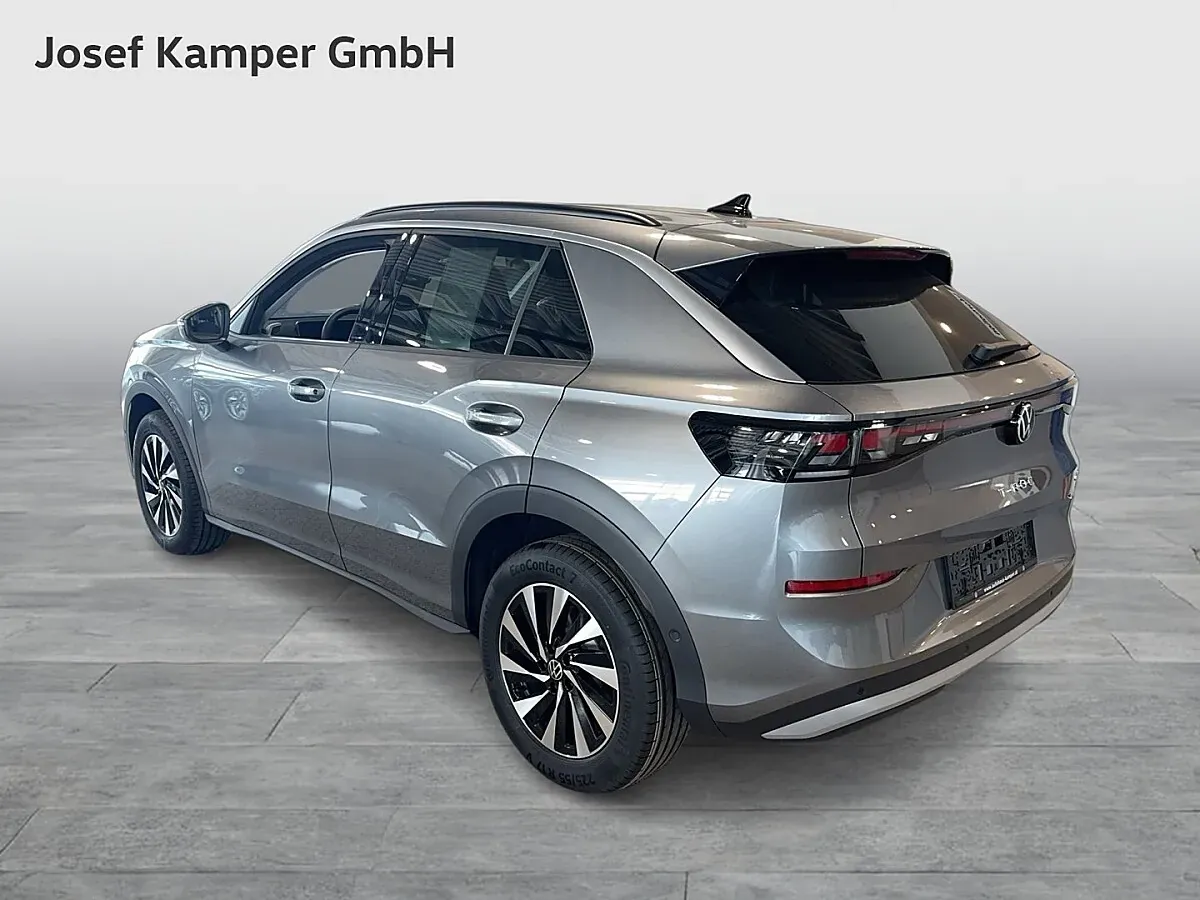 Volkswagen T-Roc 2026 photo 2