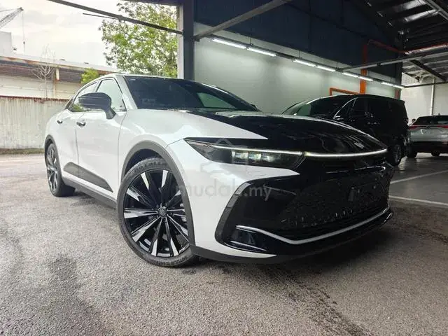 Toyota Crown Crossover