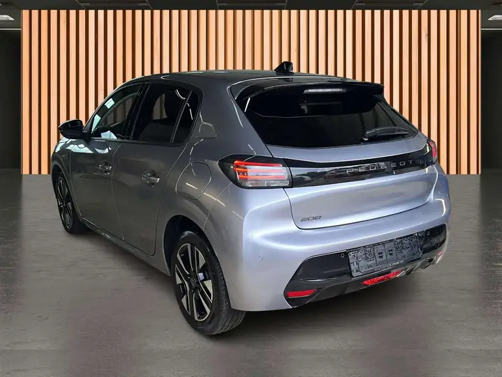 Peugeot 208 2025 photo 4