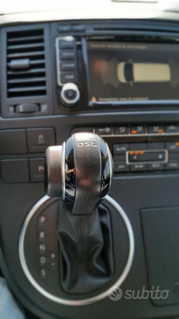 Volkswagen Multivan 2013 photo 5