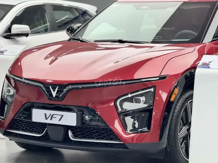 Vinfast Vf7