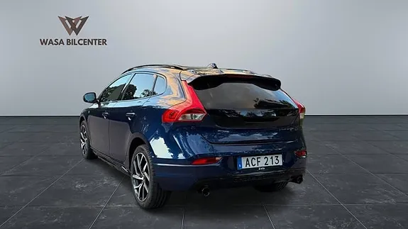 Volvo V40 Cross Country 2015 photo 4