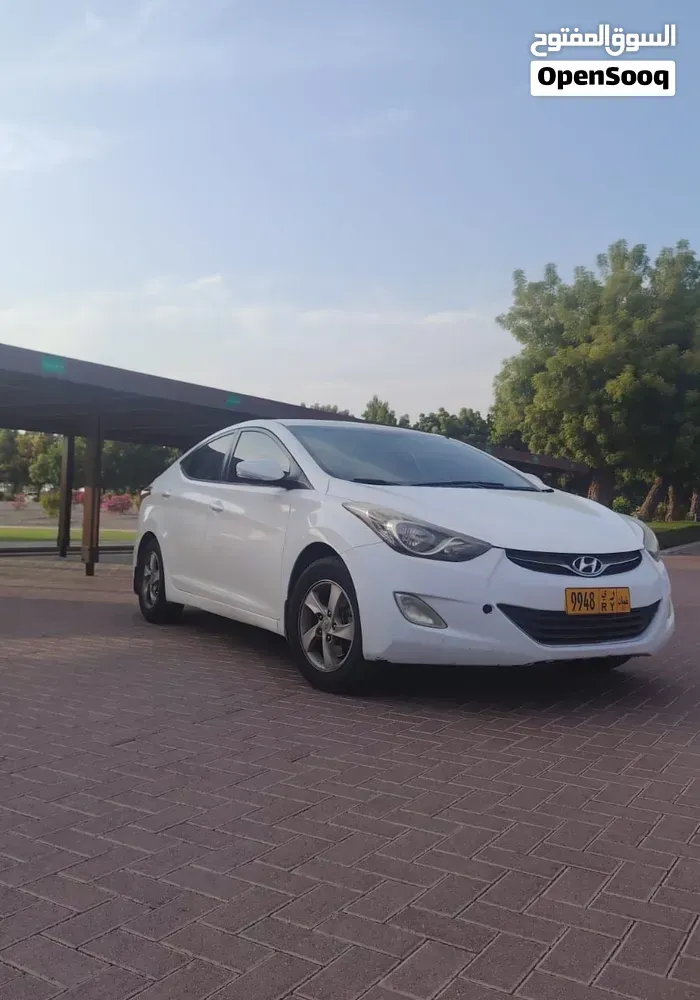 Hyundai Elantra 2012 photo 4