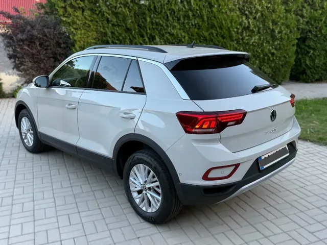 Volkswagen T-Roc 2022 photo 3