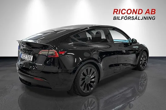 Tesla Model Y 2023 photo 3