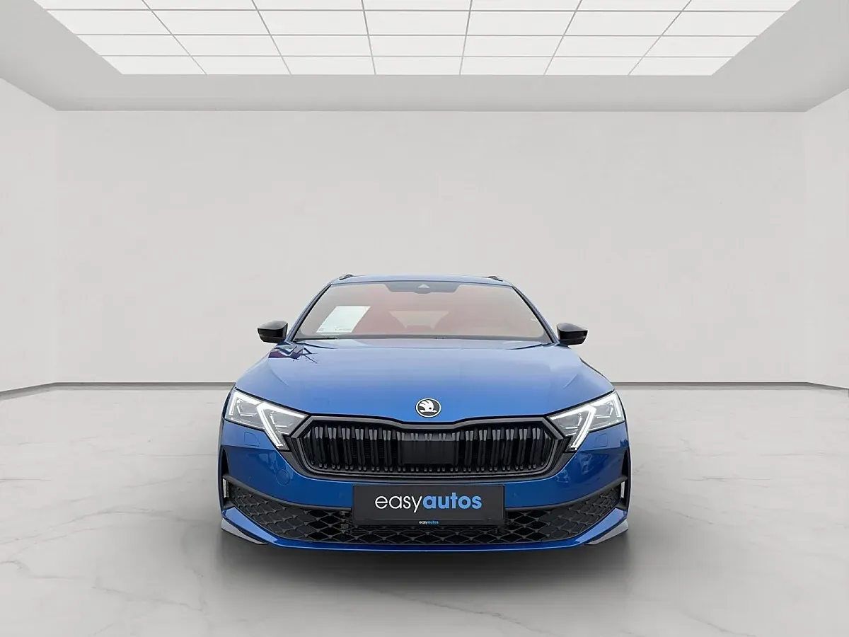 Skoda Octavia 2025 photo 2