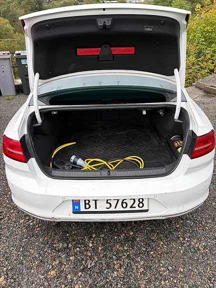 Volkswagen Passat 2017 photo 2