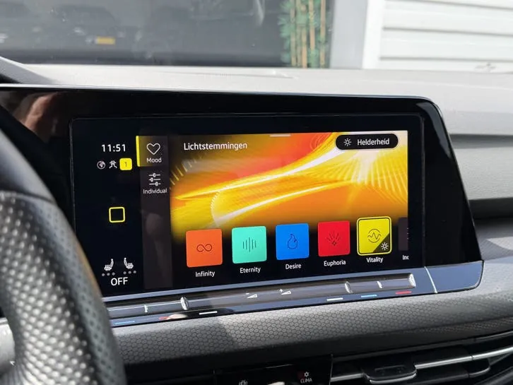 Volkswagen Golf 2022 photo 3