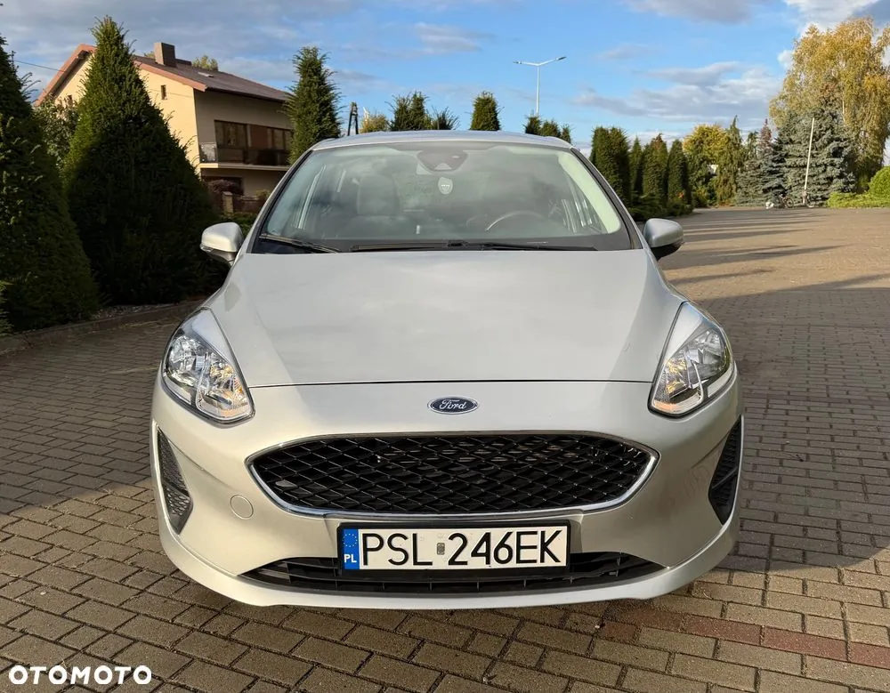 Ford Fiesta 2019 photo 2
