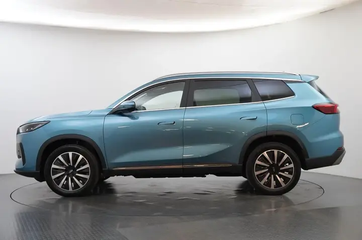 Chery Tiggo 8 photo 2