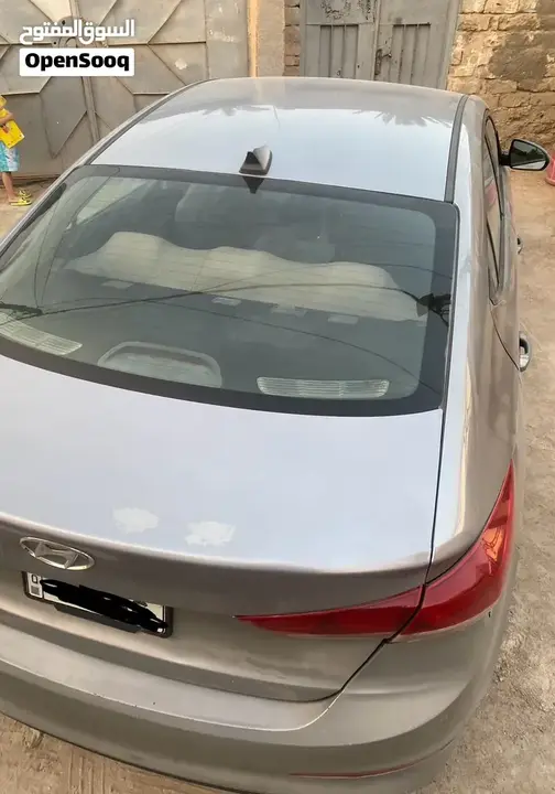 Hyundai Elantra 2017 photo 4
