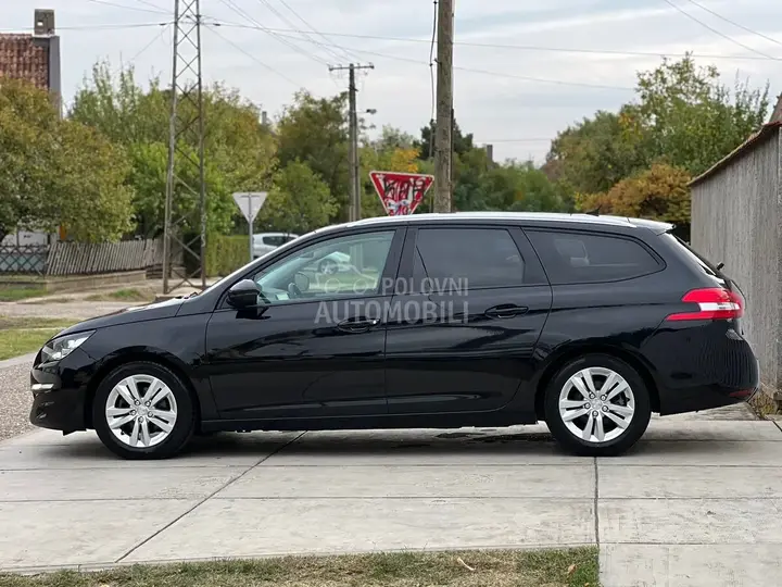 Peugeot 308 2016 photo 5