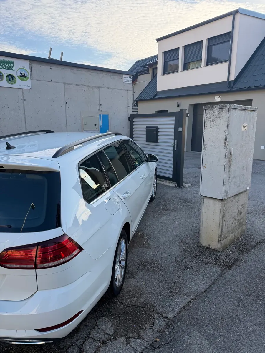 Volkswagen Golf 2018 photo 2