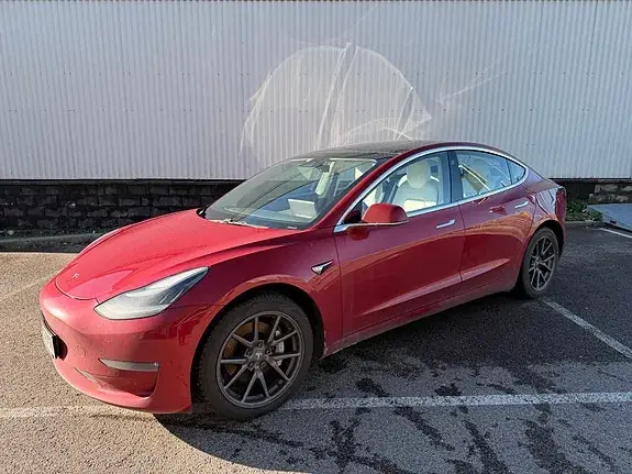 Tesla Model 3 2019 photo 4