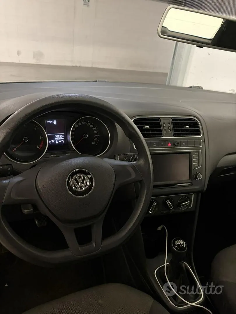 Volkswagen Polo 2016 photo 4