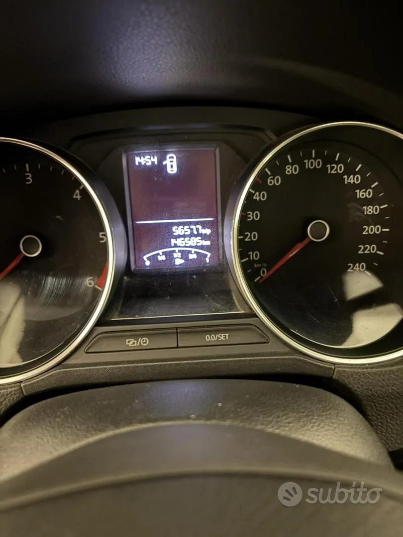 Volkswagen Polo 2016 photo 5