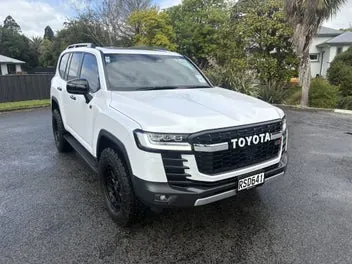 Toyota Land Cruiser 2026 photo 2