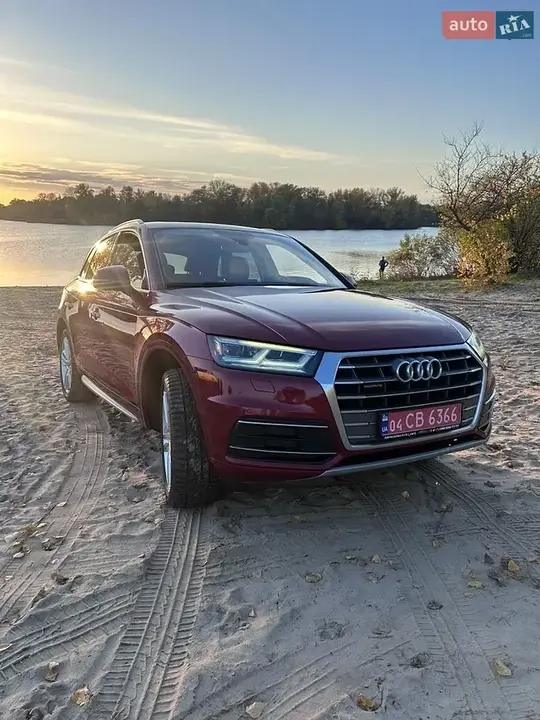 Audi Q5 2018 photo 2