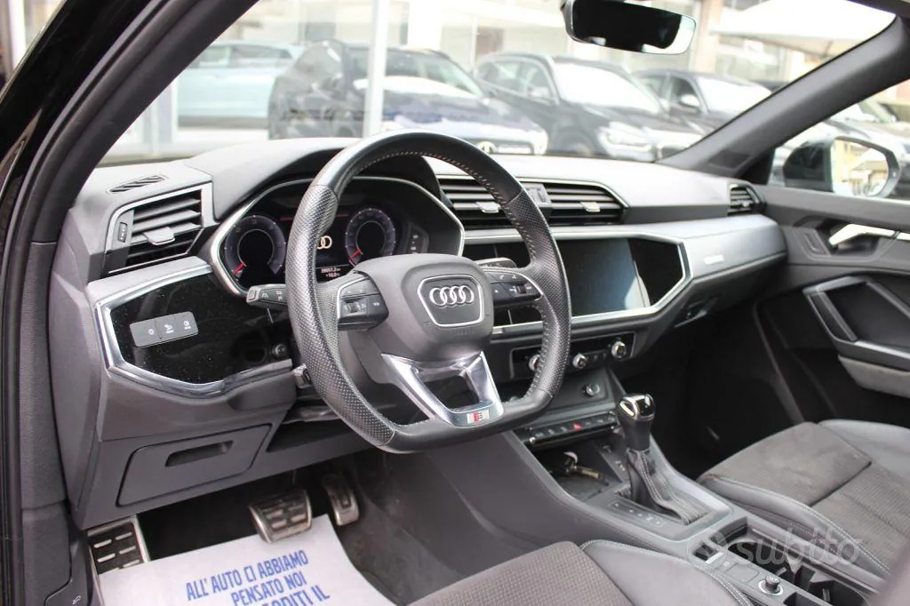 Audi Q3 2019 photo 3