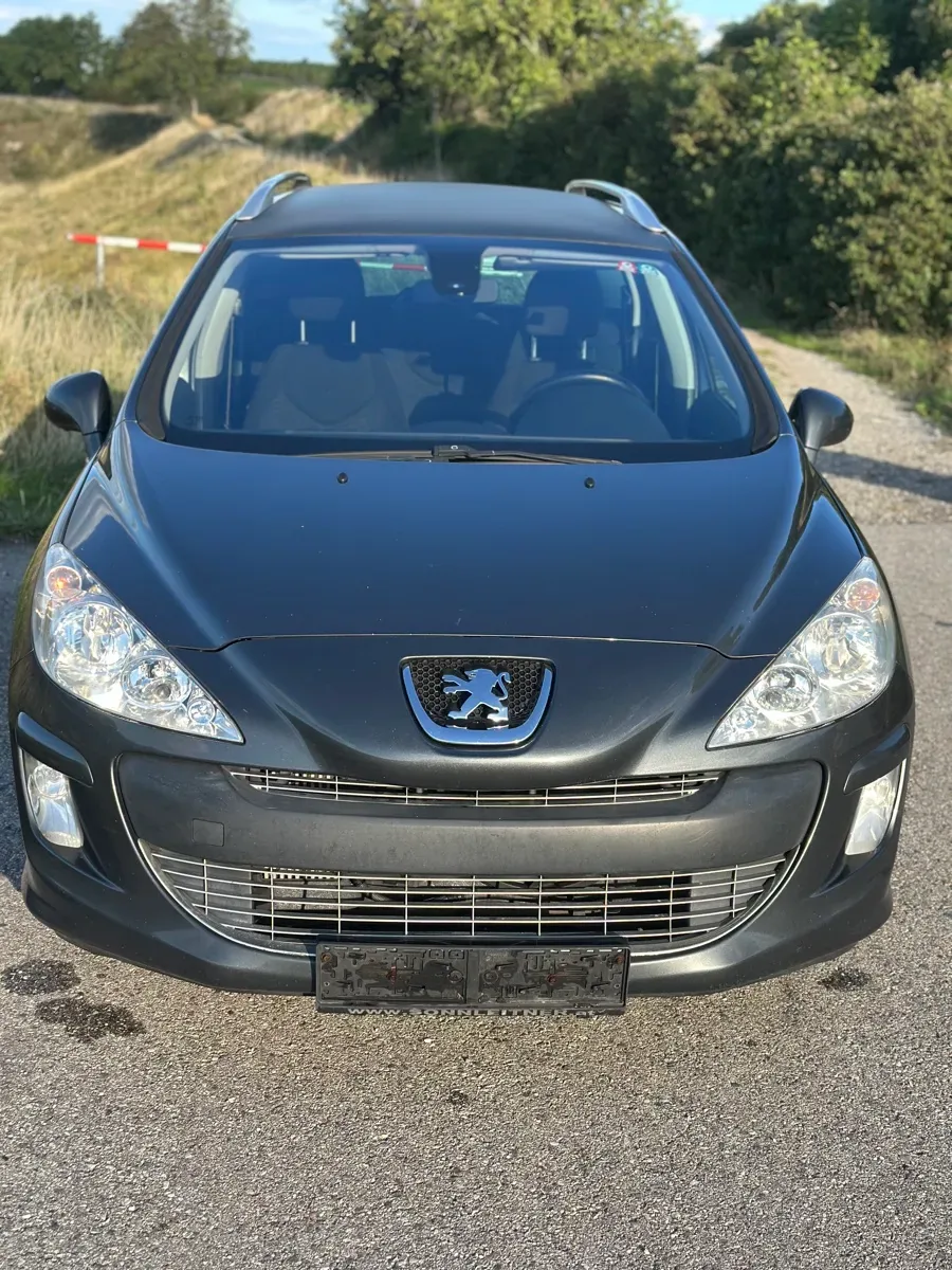 Peugeot 308 2009 photo 2