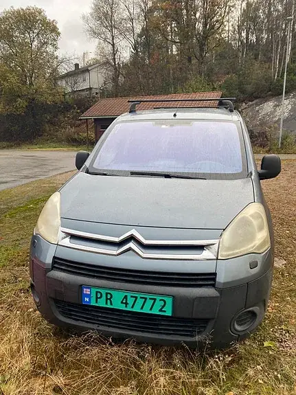 Citroen Berlingo 2008 photo 2