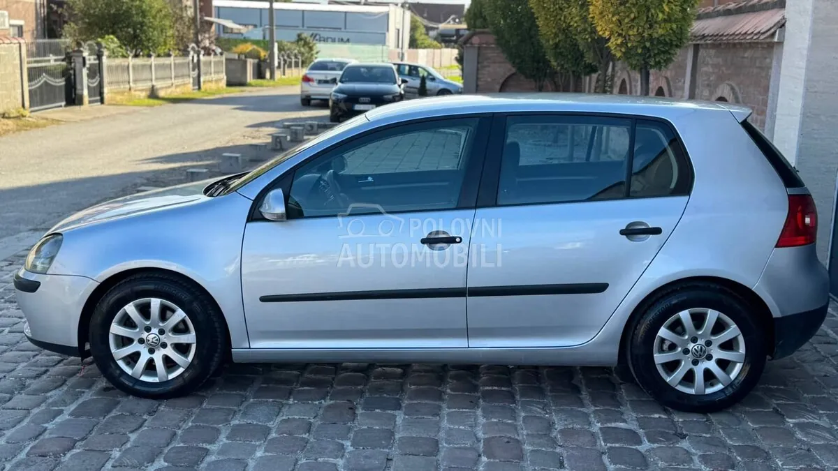 Volkswagen Golf 2005 photo 5