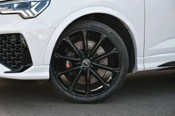 Audi Rs Q3 2021 photo 3