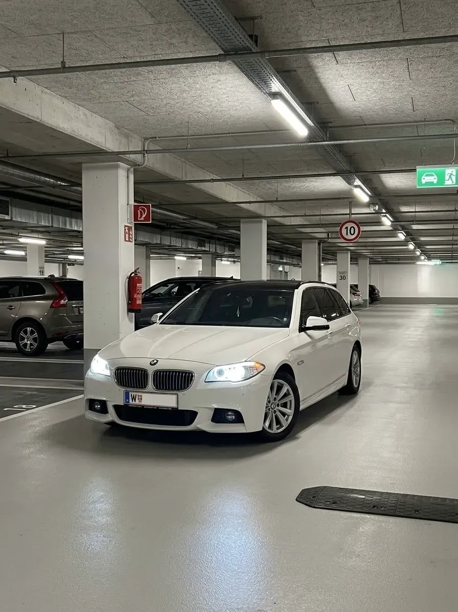 BMW 5 Series 2013 photo 2