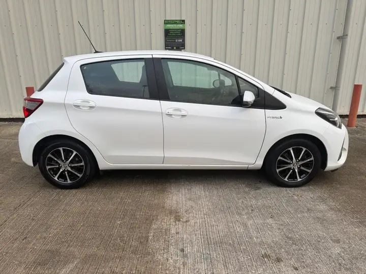 Toyota Yaris 2019 photo 4