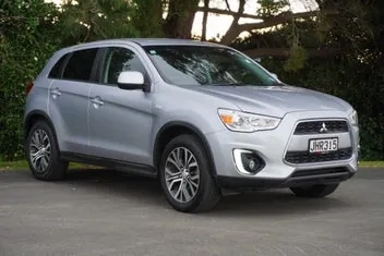Mitsubishi Asx 2015 photo 2