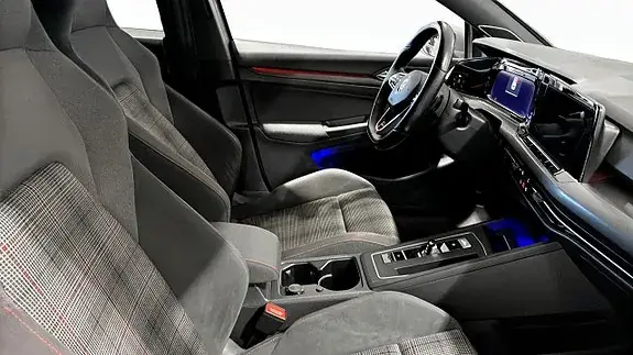 Volkswagen Golf I 2021 photo 3