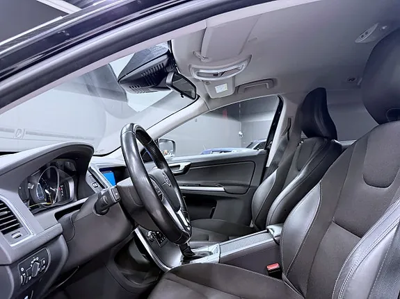 Volvo Xc60 2017 photo 4