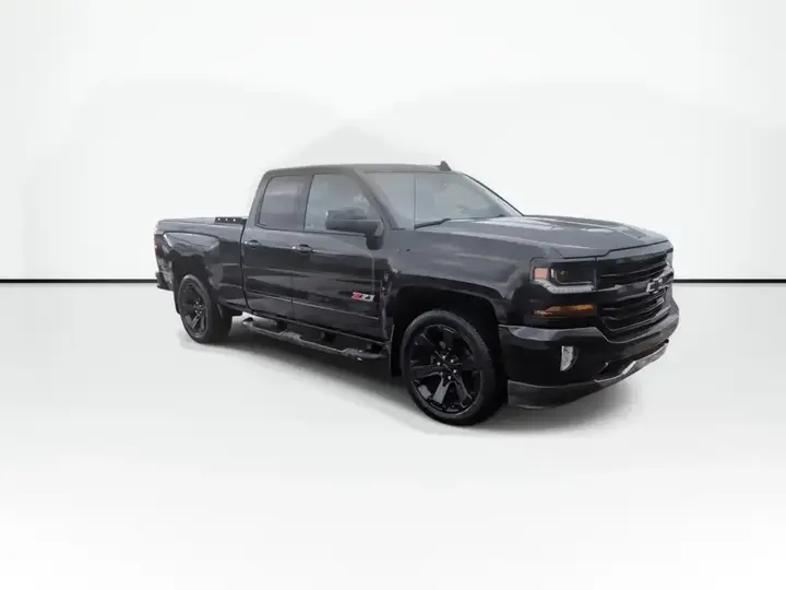 Chevrolet Silverado 1500 2017 photo 2