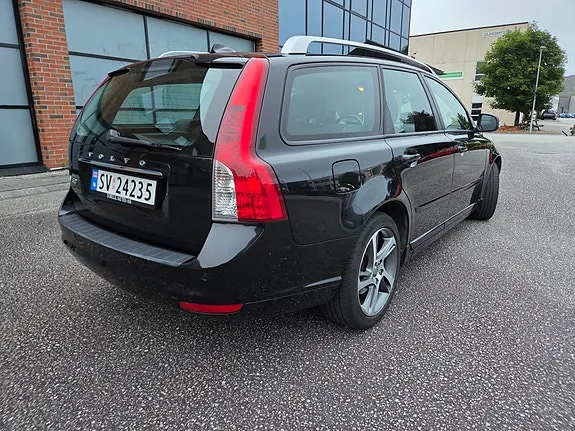 Volvo V50 2012 photo 5