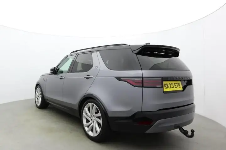 Land Rover Discovery 2023 photo 3