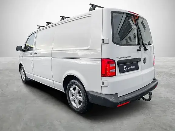 Volkswagen Transporter 2017 photo 2